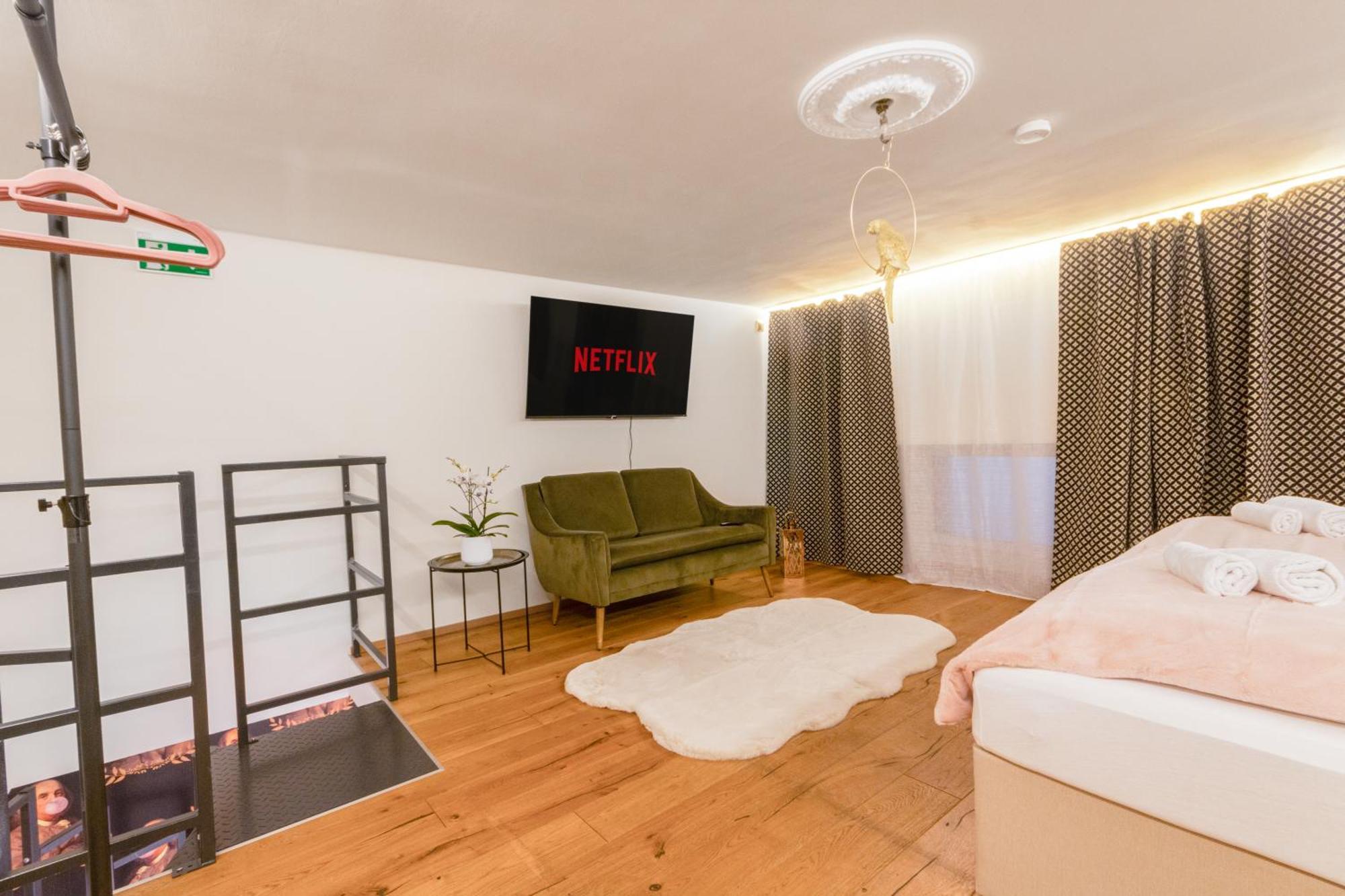 Zentral - Netflix - 2 Stoecke - Arbeitsplatz Apartamento